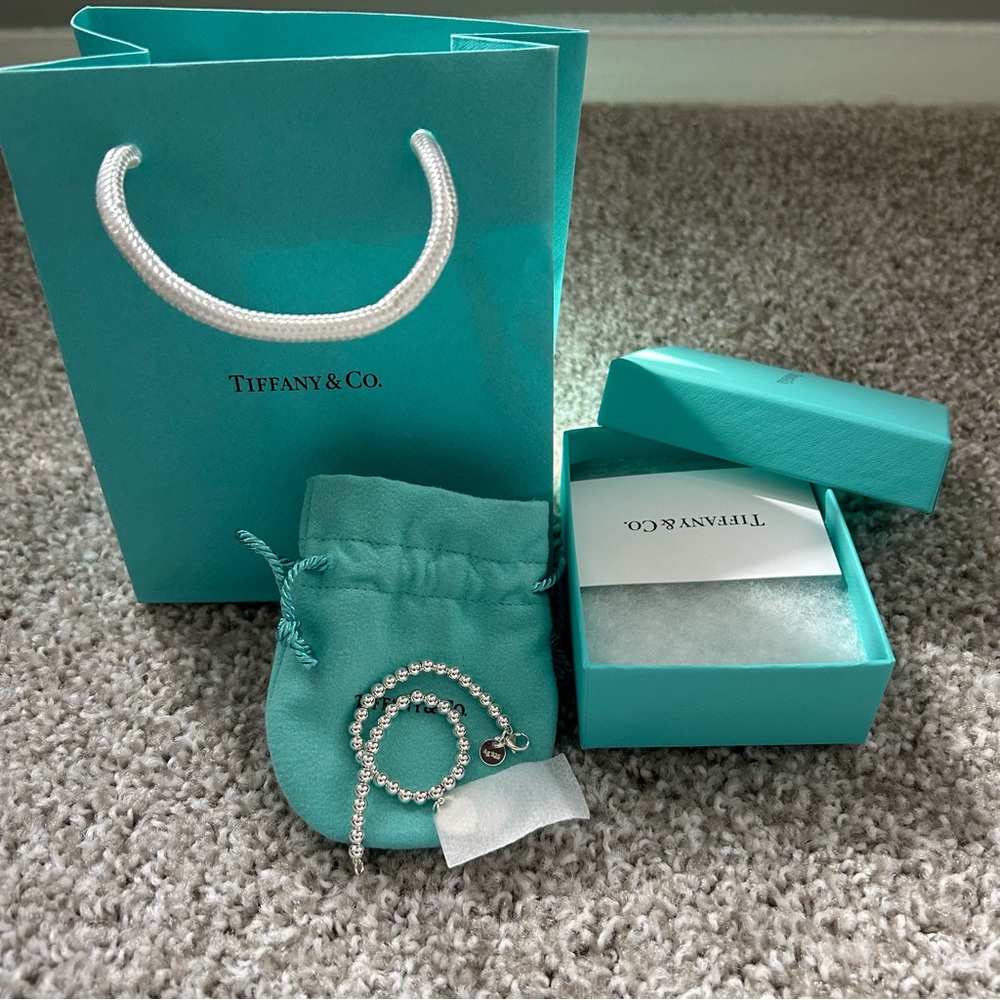 Return to Tiffany Heart Tag Bead Bracelet - BRAND NEW - bag and box included